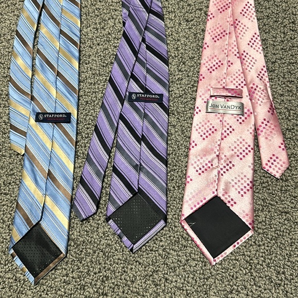 Bundle! Mens ties. Stafford Performance and Jon Vandyk brands. - Picture 4 of 5